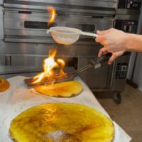 Ensaimada de crema tostada - Imagen 2